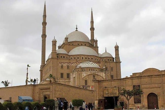 Cairo Day Tour to old Egyptian Museum Citadel and Khan Khalili