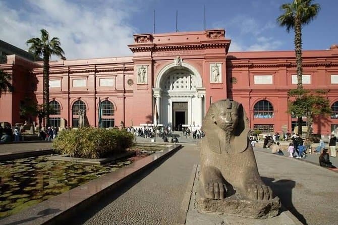 Cairo Full Day Tour To old Egyptian Museum & Old Cairo & Bazzar