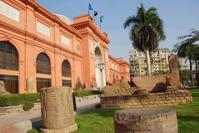 Cairo full-day tours to old Egyptian museum & Islamic Cairo