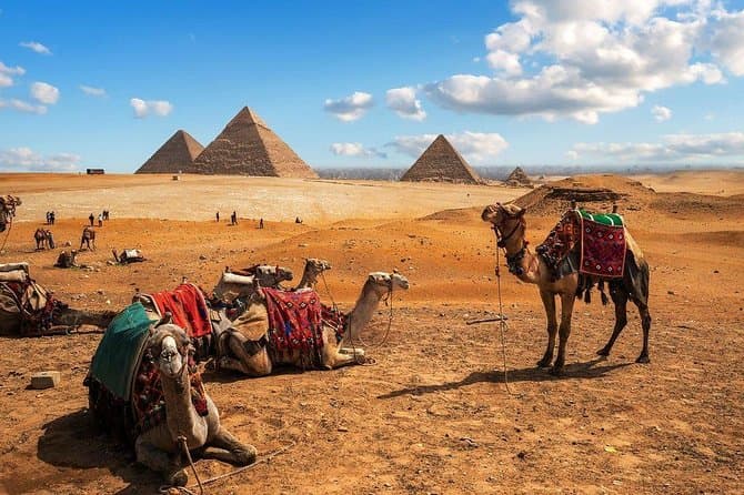 All-inclusive 2 Days private Tour guided Tour of Cairo and Giza