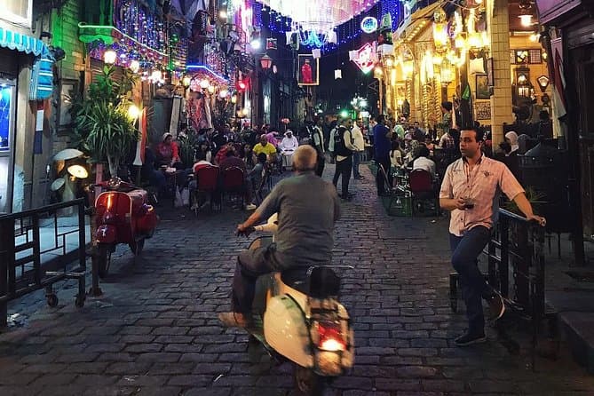 Private Cairo: Faith, Power & Daily Life