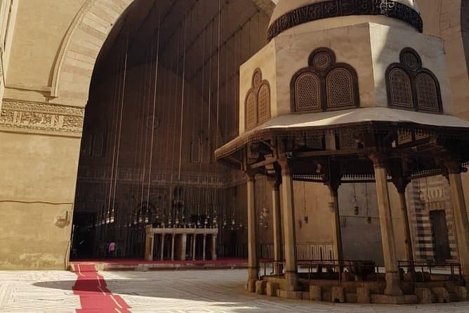 Old Islamic and Coptic Full Day Tour