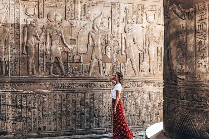 Day Tour to Dendera and Abydos from Luxor with lunch