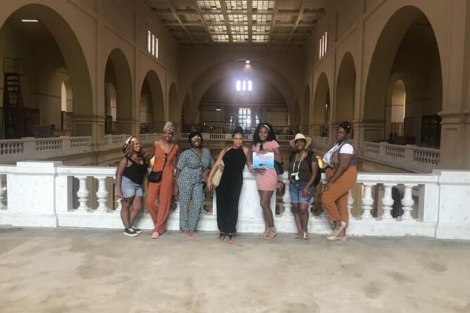 Private Day Tour to Egyptian Museum and Cave Church, Old Cairo