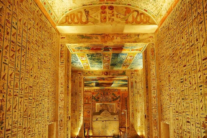 Private Tour: Valley of the Kings – Tombs of Seti I & King Tut