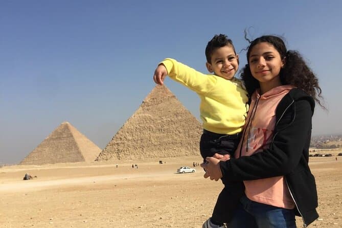 Explore Cairo and Giza sightseeing in 2 days