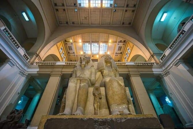 Giza Pyramids & Egyptian Museum Private Day Tour