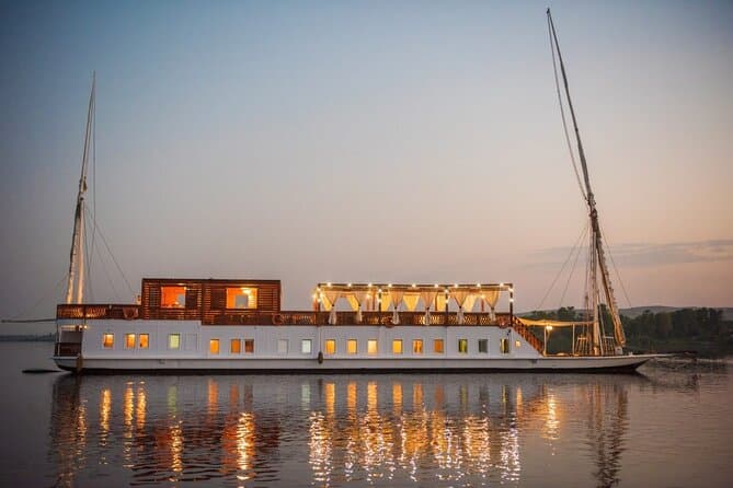 5 Days 4 Nights Nile Cruise Tour