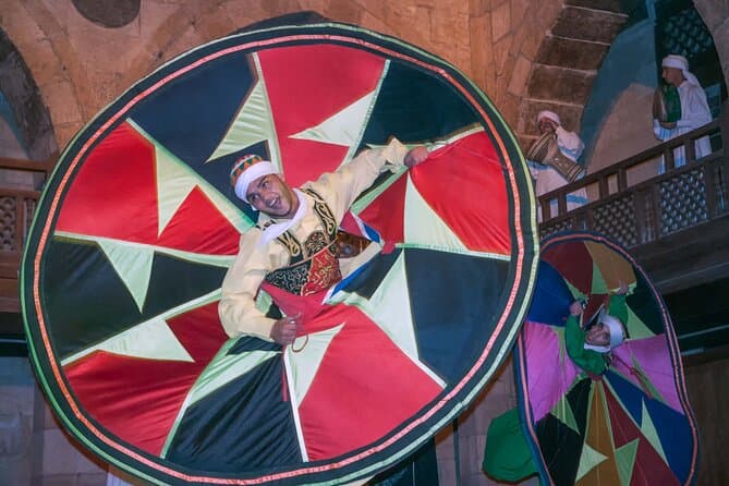 Al Tannoura Egyptian Heritage Show At Wekalet El Ghoury