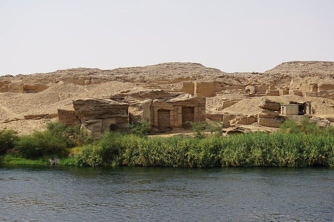 Splendid Day Tour to Esna temple, El-kab & Gebel El-Silsila from Luxor