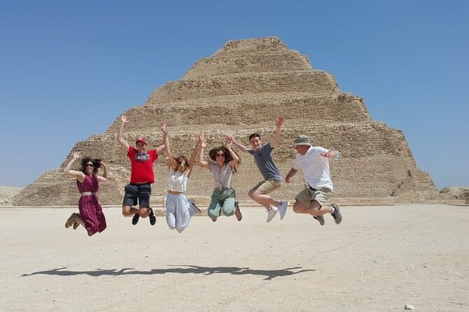 Cairo : Pyramids World Day Tour Sakkara , Memphis & Dahshur Red and Bent Pyramid