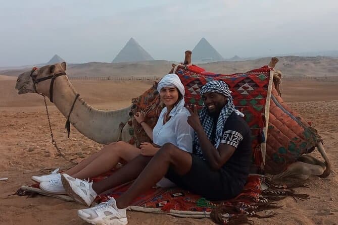 All inclusive -Tour Giza pyramids, Sphinx, Egyptian Museum,Camel Ride, Bazaar