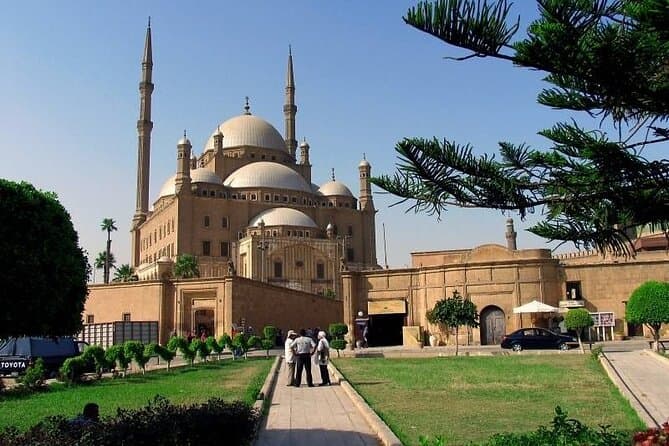 private Tour to Islamic Mosque and Coptic Cairo