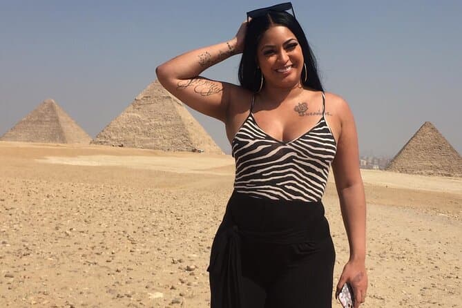 Giza pyramids ,Sphinx ,Valley Temple Private tours