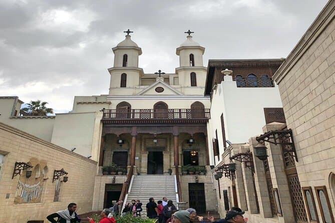 تجربة أصيلة في القاهرة القبطية والإسلامية والبازار