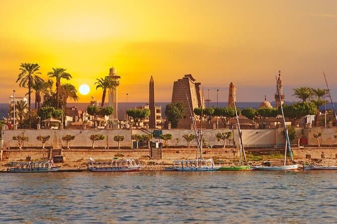 Kings of Ancient Egypt : 6 Days Cairo and Luxor Guided Tours & Overnight Train