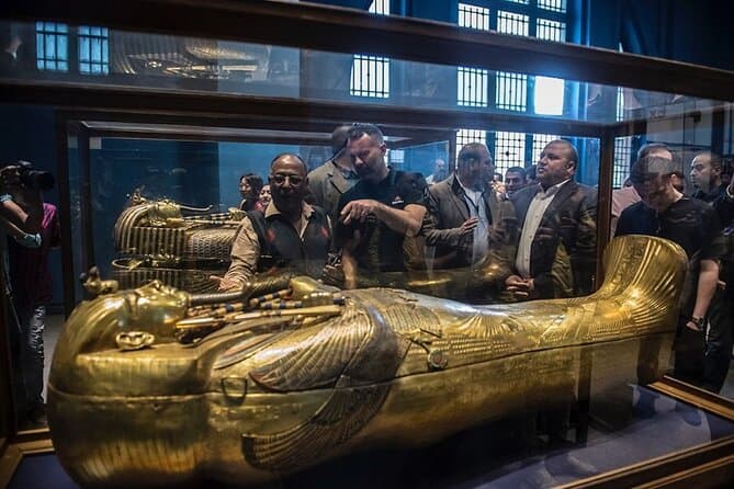 Private Tutankhamun Treasures Tour at Grand Egyptian Museum (GEM)