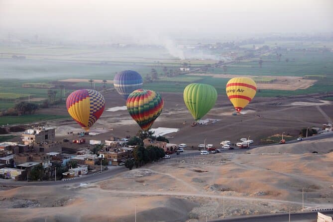 Luxor 2-Day Private Sightseeing Tour by Plane from Cairo