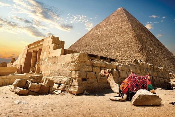 Cairo 1 Day Sightseeing Tour by bus from Hurghada