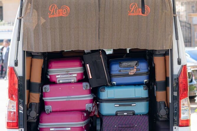 Family Private VAN Airport Transfer: Cairo Airport Transfer to anywhere in Cairo