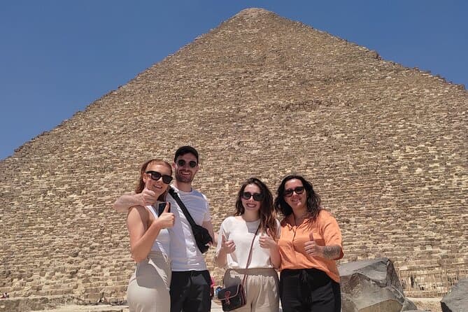 Private Full-Day Tour: Giza Pyramids, Sphinx, Saqqara & Dahshur