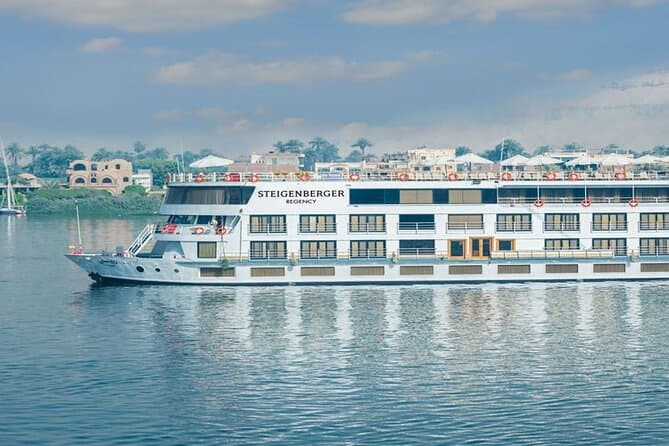 5 Days Luxury Nile Cruise from Luxor to Aswan with Tour Guide