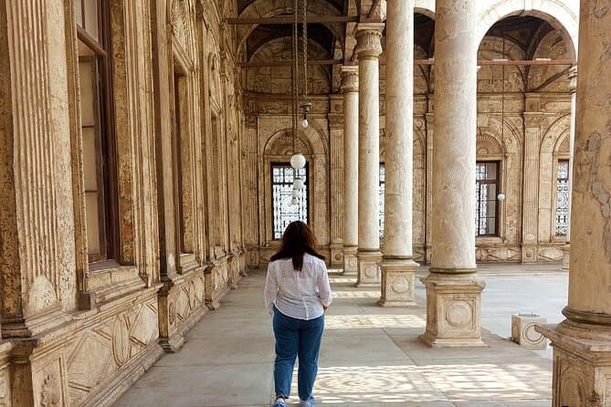 Day Tour to Egyptian Museum Citadel and Khan Khalili Bazaar