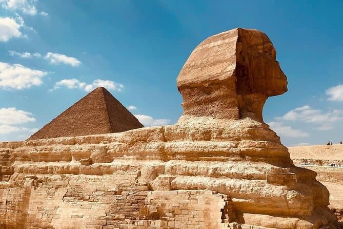 Pyramids tour and The Egyptian Museum