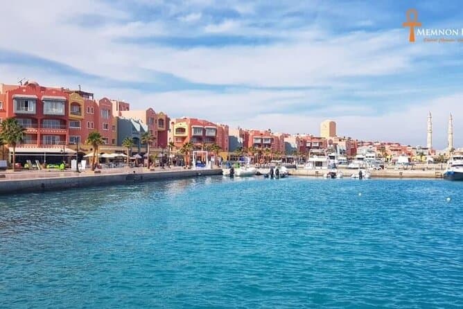 Tour privado VIP por Hurghada (casco antiguo de El Dahar y mercados)