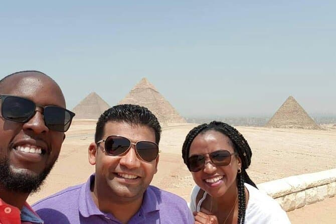 Private Day Tour: Pyramids of Giza & Grand Egyptian Museum