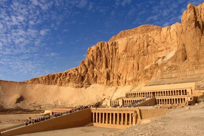 Luxor Half-day Valley of the King &Hatshpsut and Memnon