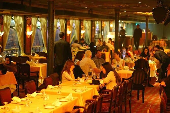 3-Hour Private Nile Maxim Dinner Cruise in Nile River