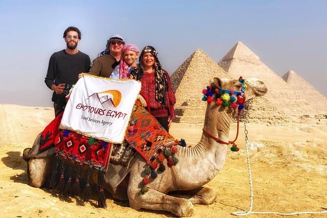 Private 2 Hours Camel Ride at Pyramids of Giza From Cairo