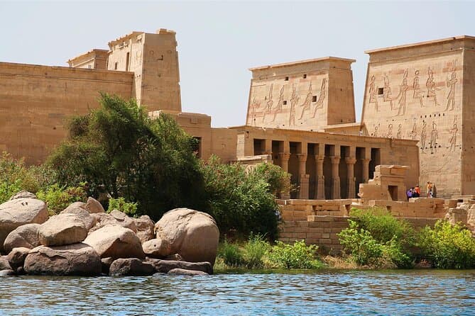Exclusive Private Transfer & Day Tour from Luxor to Aswan