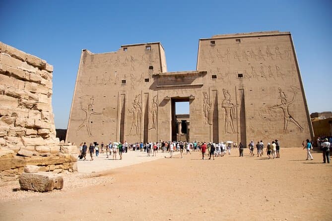 4-Hour Private Tour of Edfu And Kom Ombo Temples in Luxor