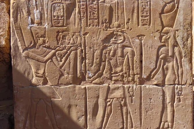 5-Day Bahariya, White Desert, Dakhla, Kharga & Luxor Tour