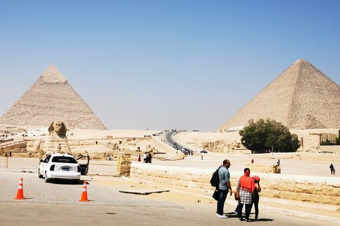 Private Day Tour Great Three Pyramids and Sphinx