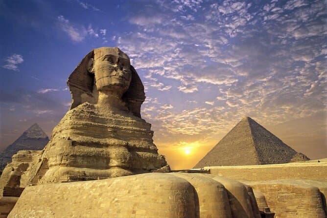 Tour of the Pyramids, Egyptian Museum, Khan Al-Khalili from Cairo