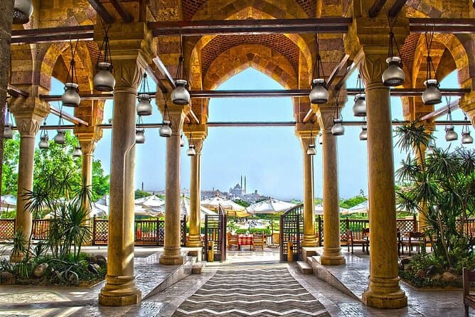 Day Tour To El Moez Street And Al Azhar Park