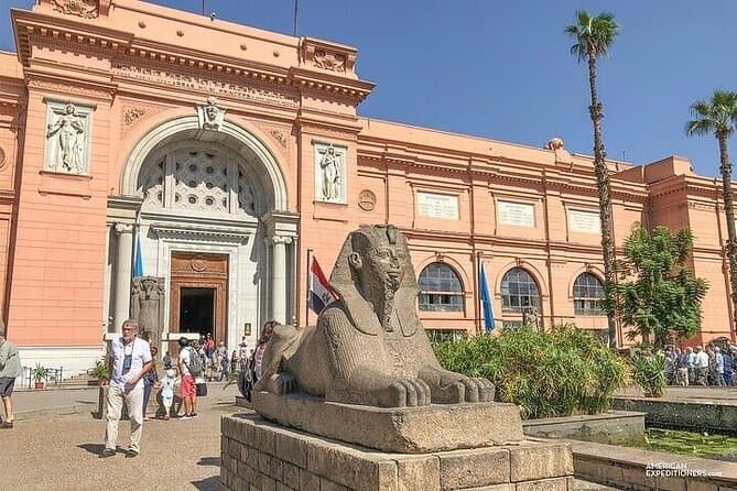 Cairo Half-Day Tour: Egyptian Museum Visit