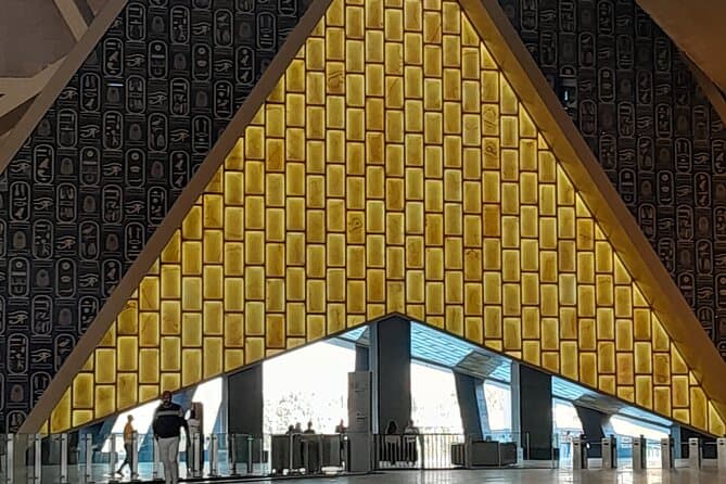 Private Guided Tour Grand Egyptian Museum with an Egyptologist