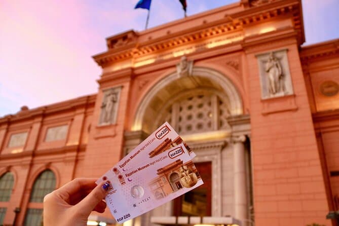 Wonders of Ancient Egypt: Giza Pyramids and The Egyptian Museum