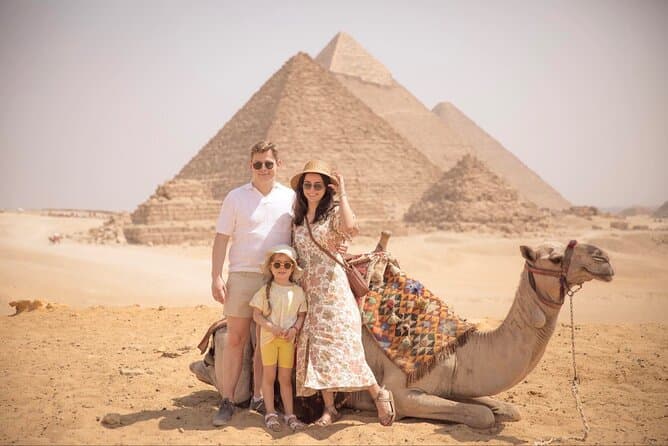 Cairo Private Tours To Giza Pyramids & old Egyptian Museum