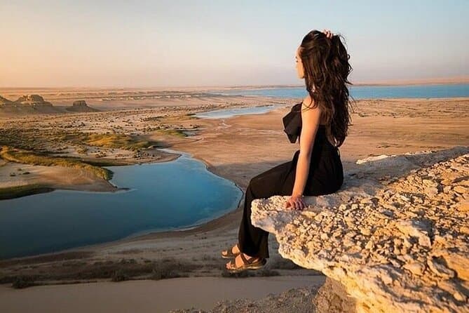 Explore Wadi El Rayan Waterfalls Tour from Cairo with Admission
