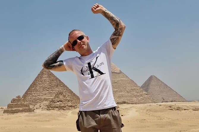 1 Day Private Tour from Hurghada to Cairo