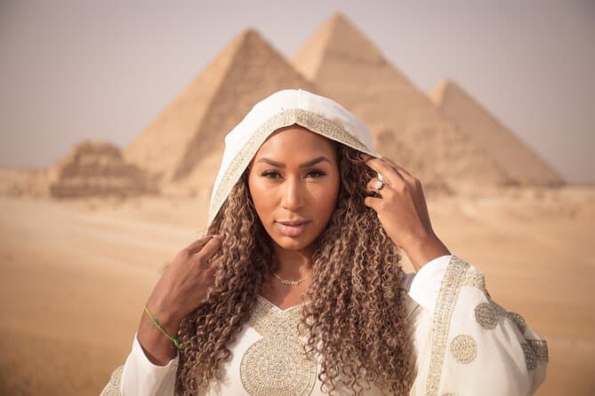 Cairo Full-Day Tours to Giza Pyramids,old Egyptian Museum& Bazaar