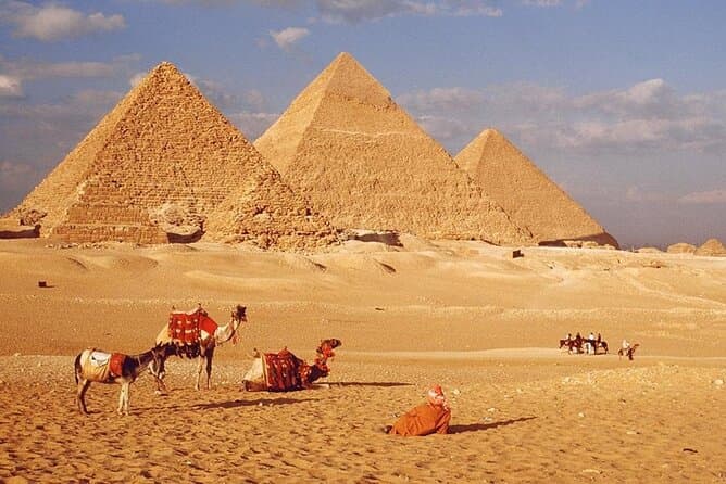 Full-Day Cairo Tour from Hurghada by Bus