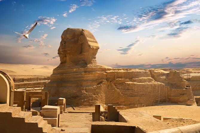 Pyramids And Egyptian Museum Guided Private Tour at Cairo