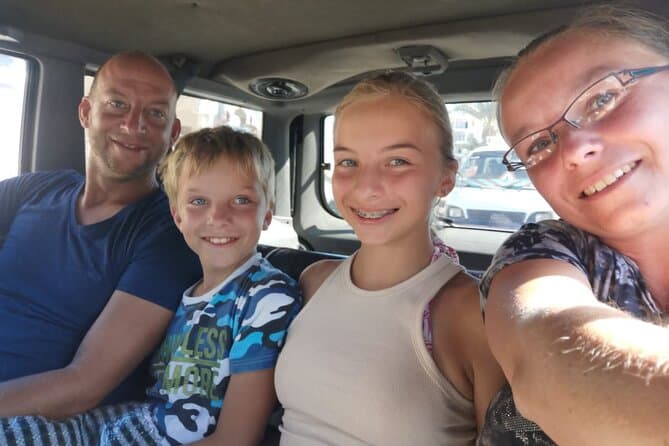 Typical an Egyptian Oriental City Tour with Old Hurghada Shopping