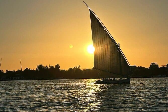 Private Sunset sailing by Felucca ride in Luxor